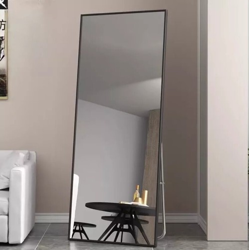 Long free standing wall - free, &